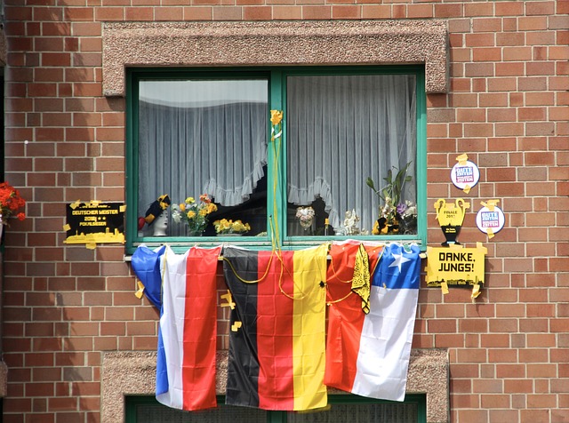 圖赫爾：只要諾伊爾保持健康，他依然是一門！.